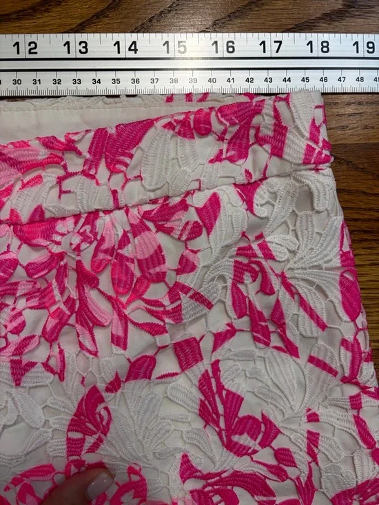 Lilly Pulitzer 5" Kelly Lace Shorts - Picture 4 of 8